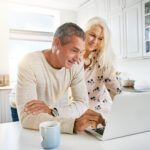 una pareja de jubilados se plantea utilizar su 401k para saldar deudas